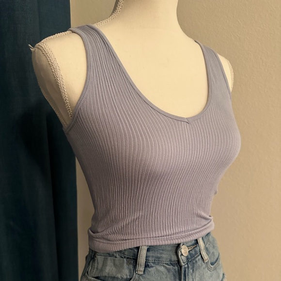 Purple Stretchy Ribbed Crew Neck Crop Top Tank Sleeveless Size S/M - Picture 4 of 6